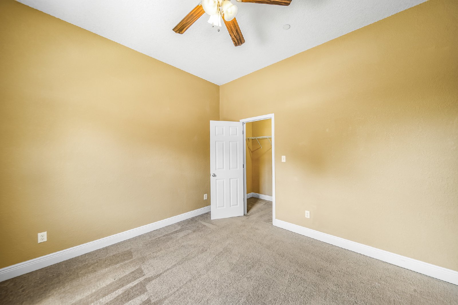 Lake Joanne Drive 7071 - 3A property image