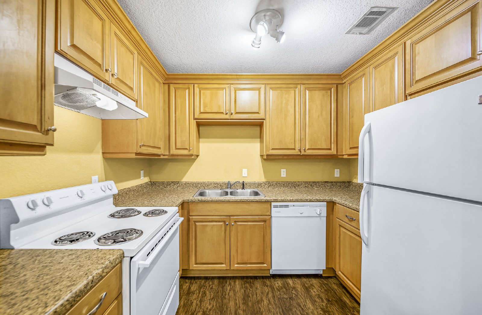 Lake Joanne Drive 7071 - 3A property image
