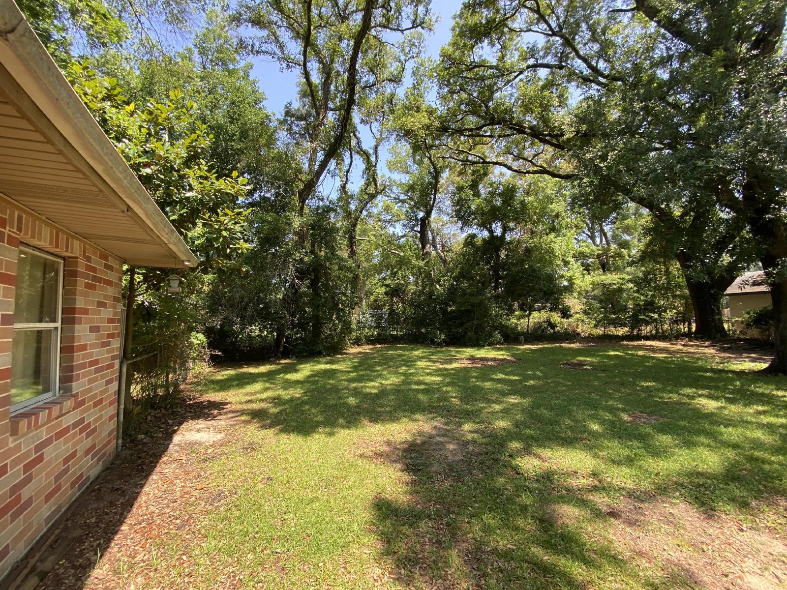 Creighton Road 4416 - 1 property image