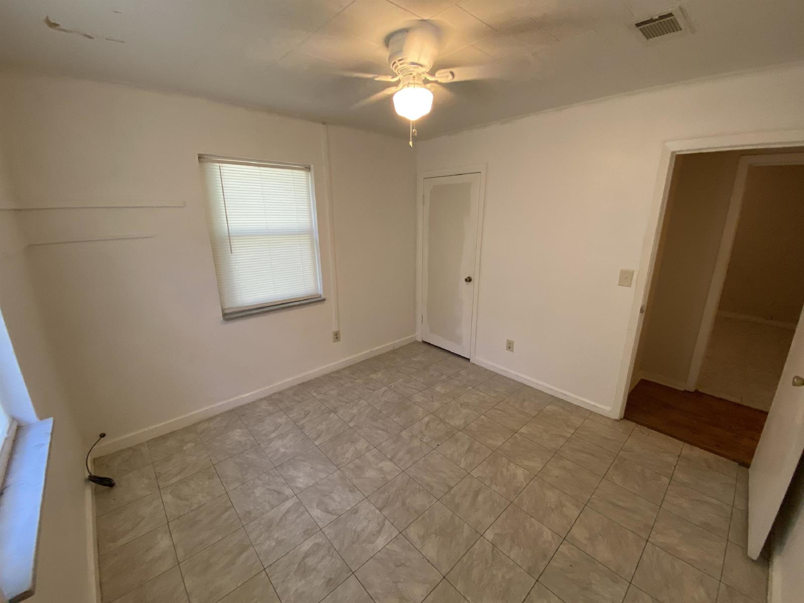 Creighton Road 4416 - 1 property image