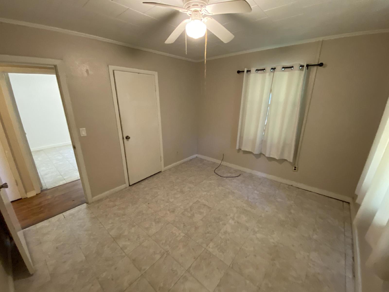 Creighton Road 4416 - 1 property image