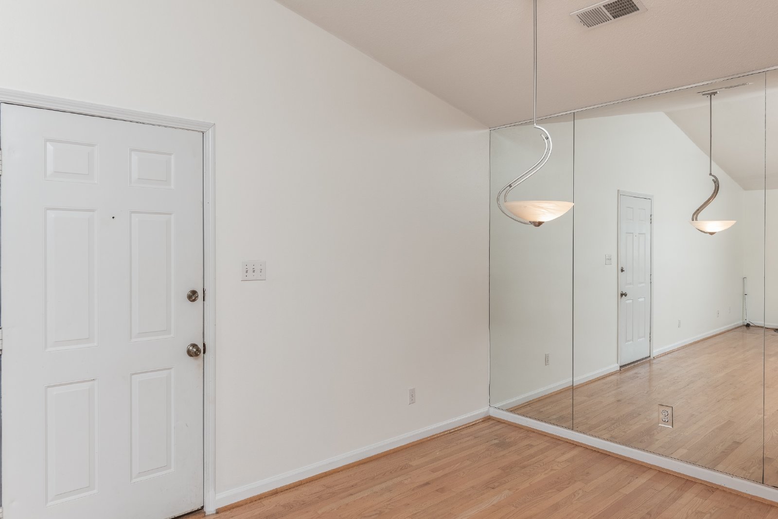 Michigan Avenue West 2300 - 16 property image