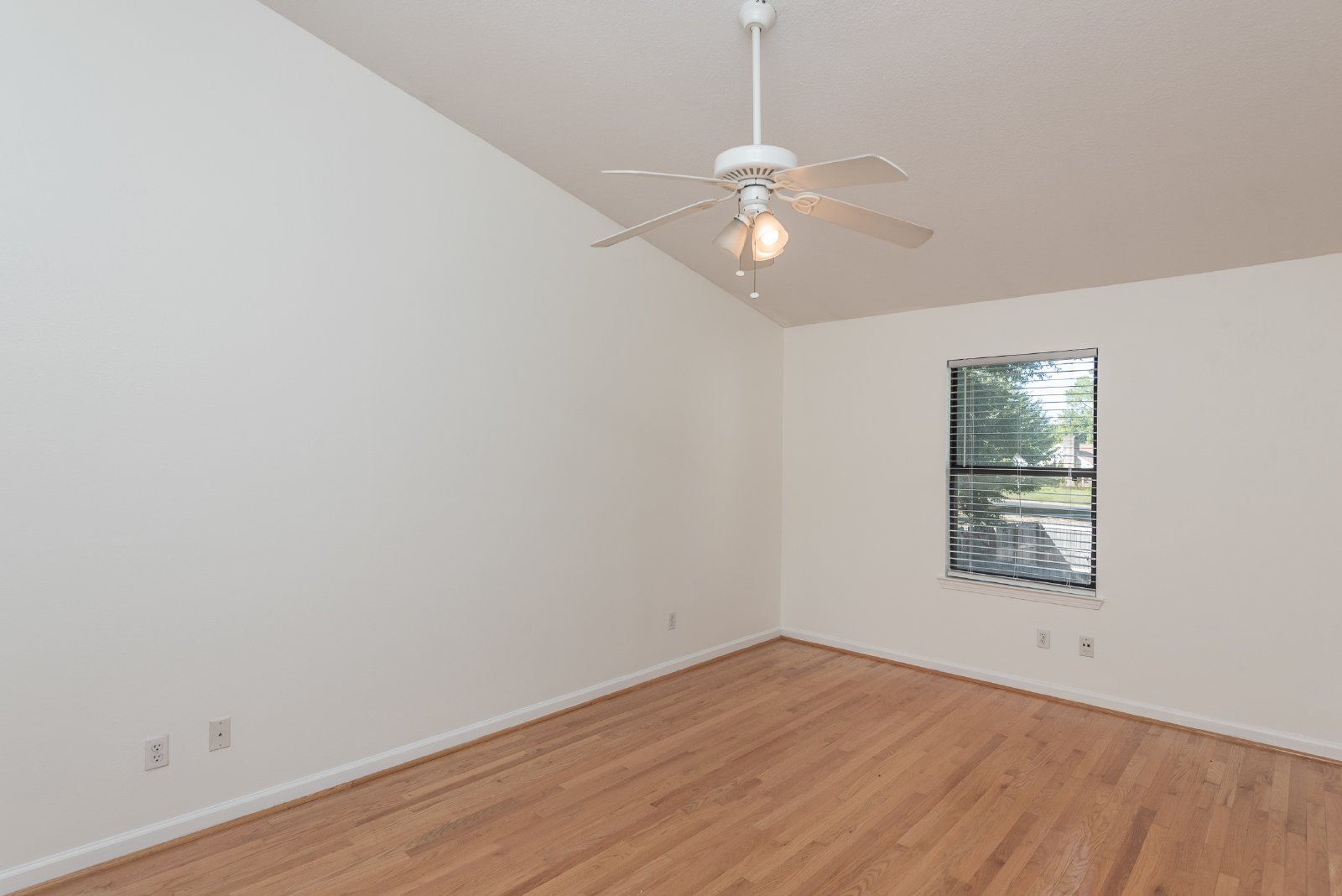 Michigan Avenue West 2300 - 16 property image