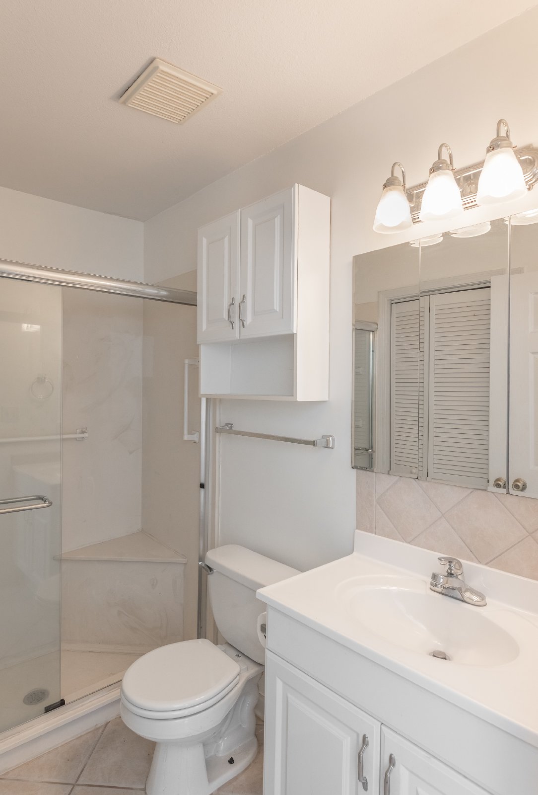 Michigan Avenue West 2300 - 16 property image