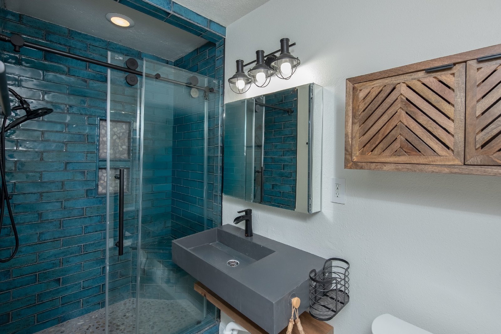 Tom Lane Drive 3995 - 1 property image