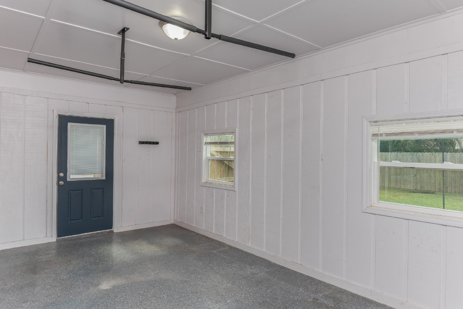 Tom Lane Drive 3995 - 1 property image