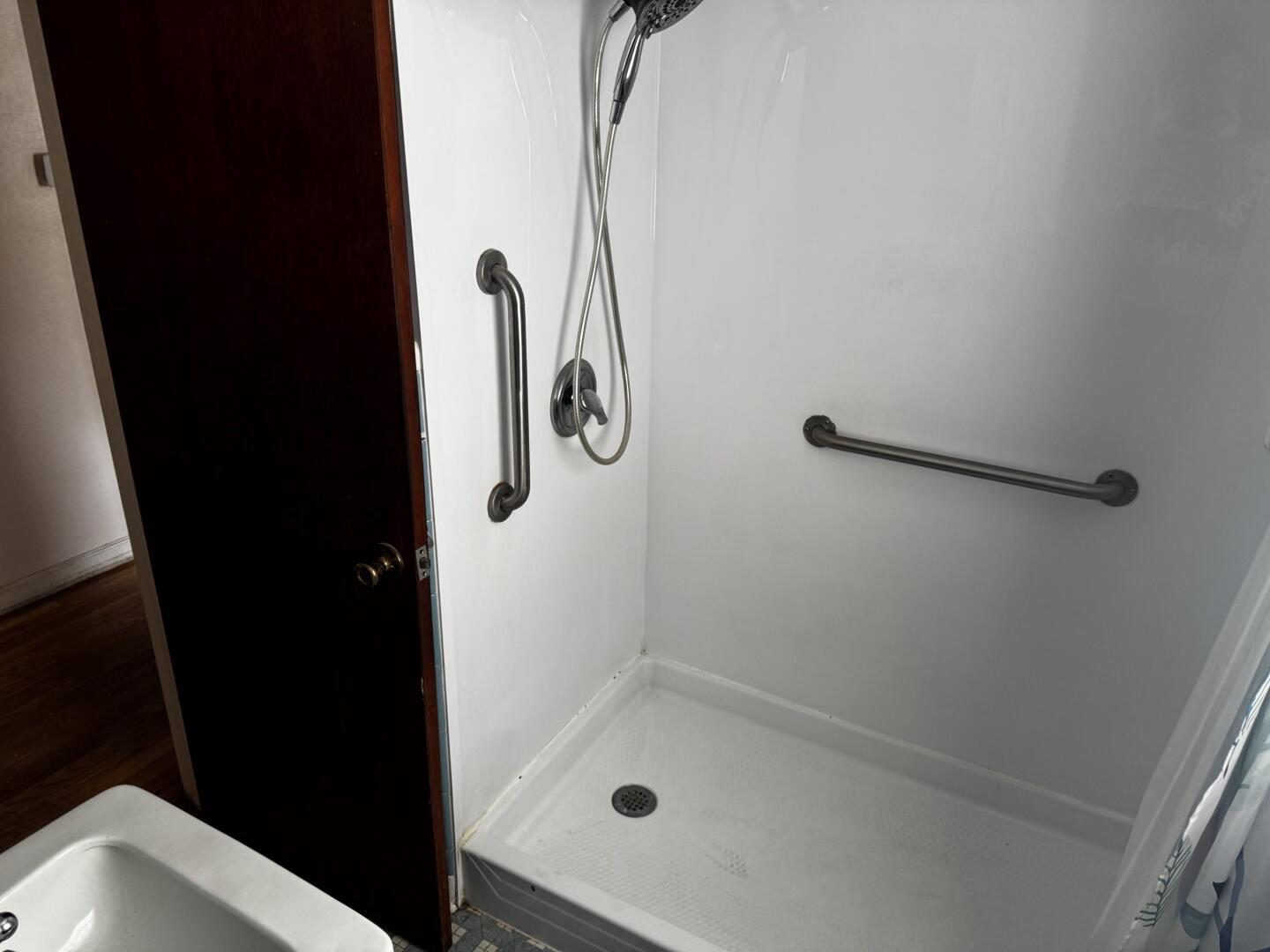 Lenox Parkway 119 - 1 property image