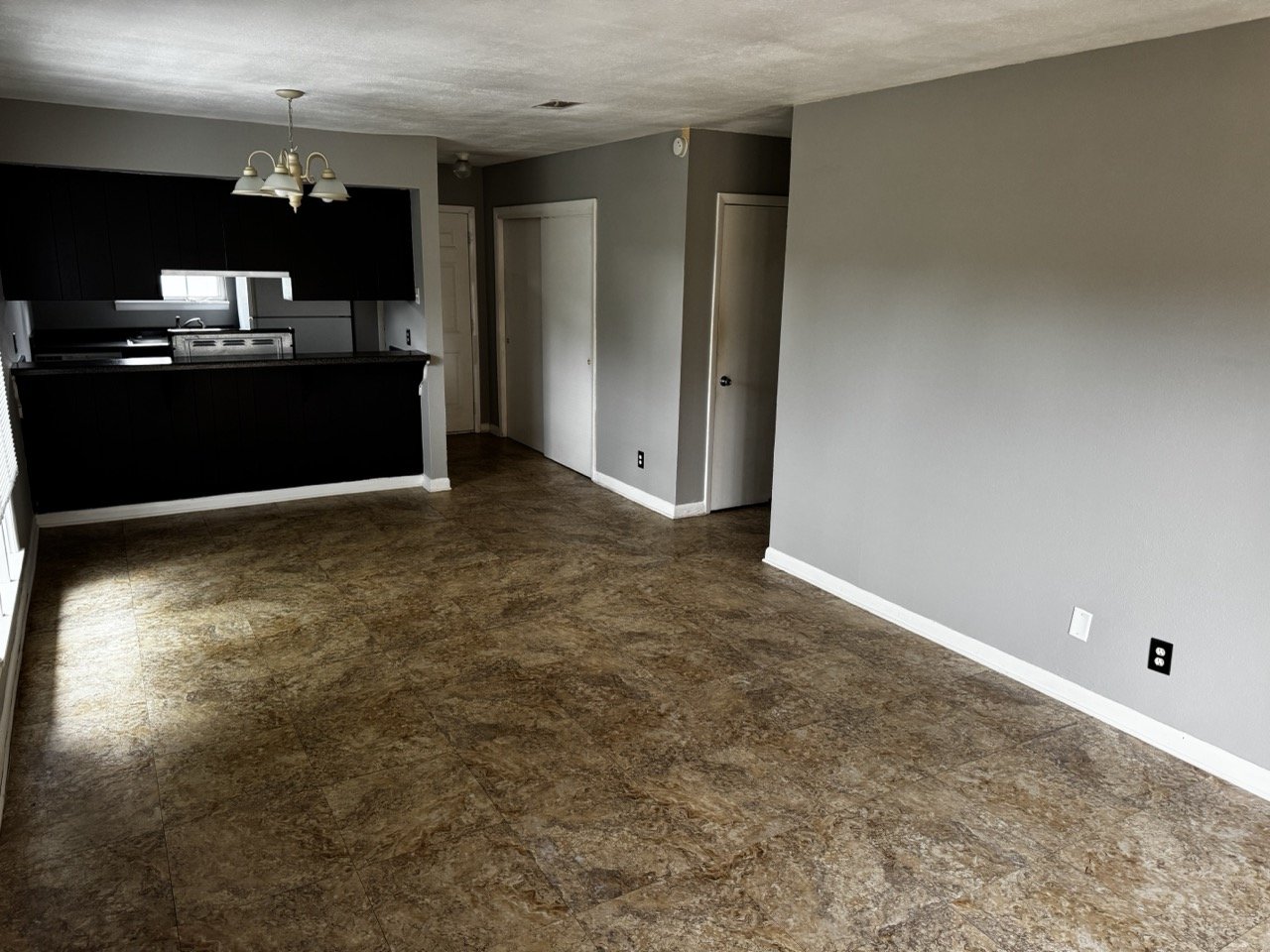 Bakalane Court 1460 - A property image