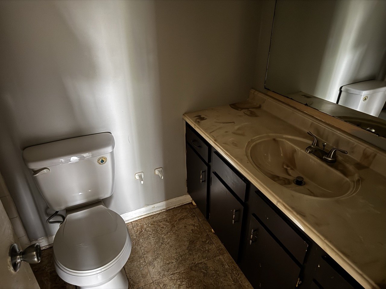 Bakalane Court 1460 - A property image