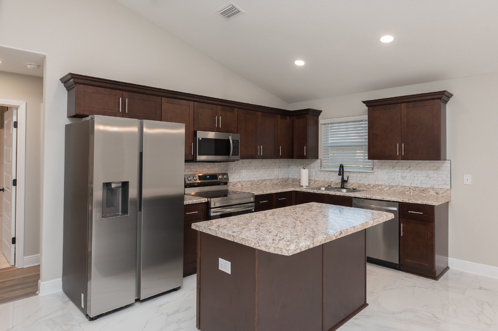 Stockdale Avenue 8570 - 1 property image