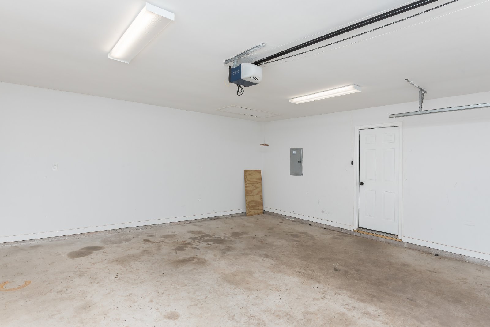 Li Fair Drive 8238 - 1 property image