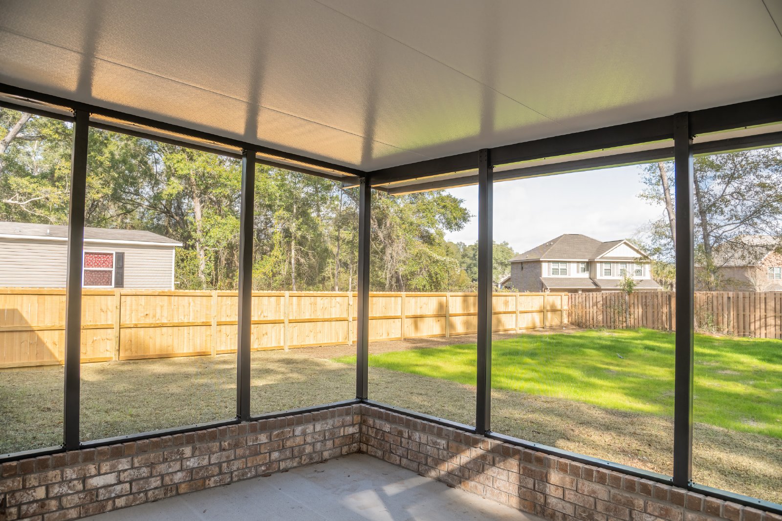 Stockdale Avenue 8570 - 1 property image