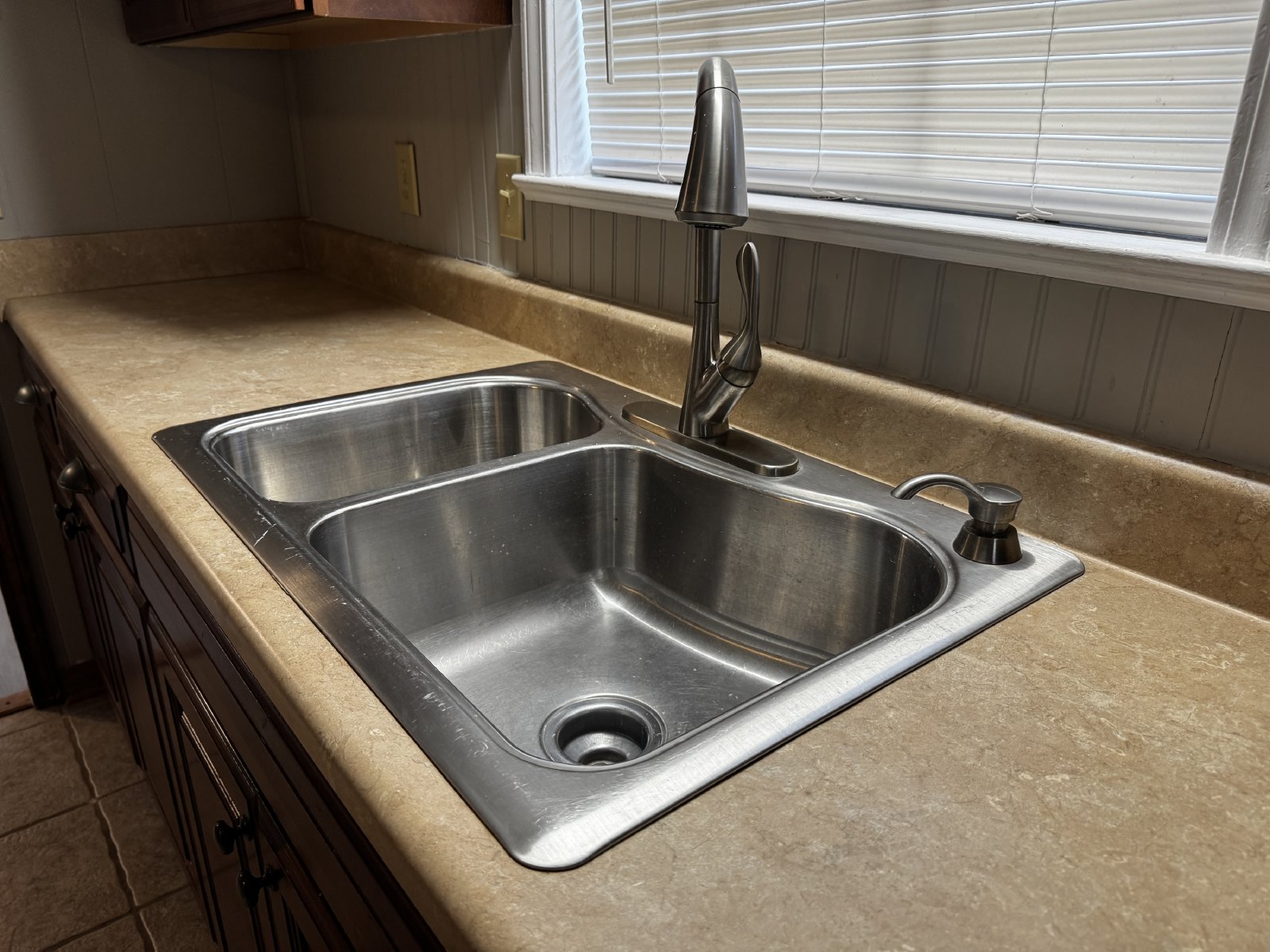 Leesway Boulevard 5941 - 1 property image