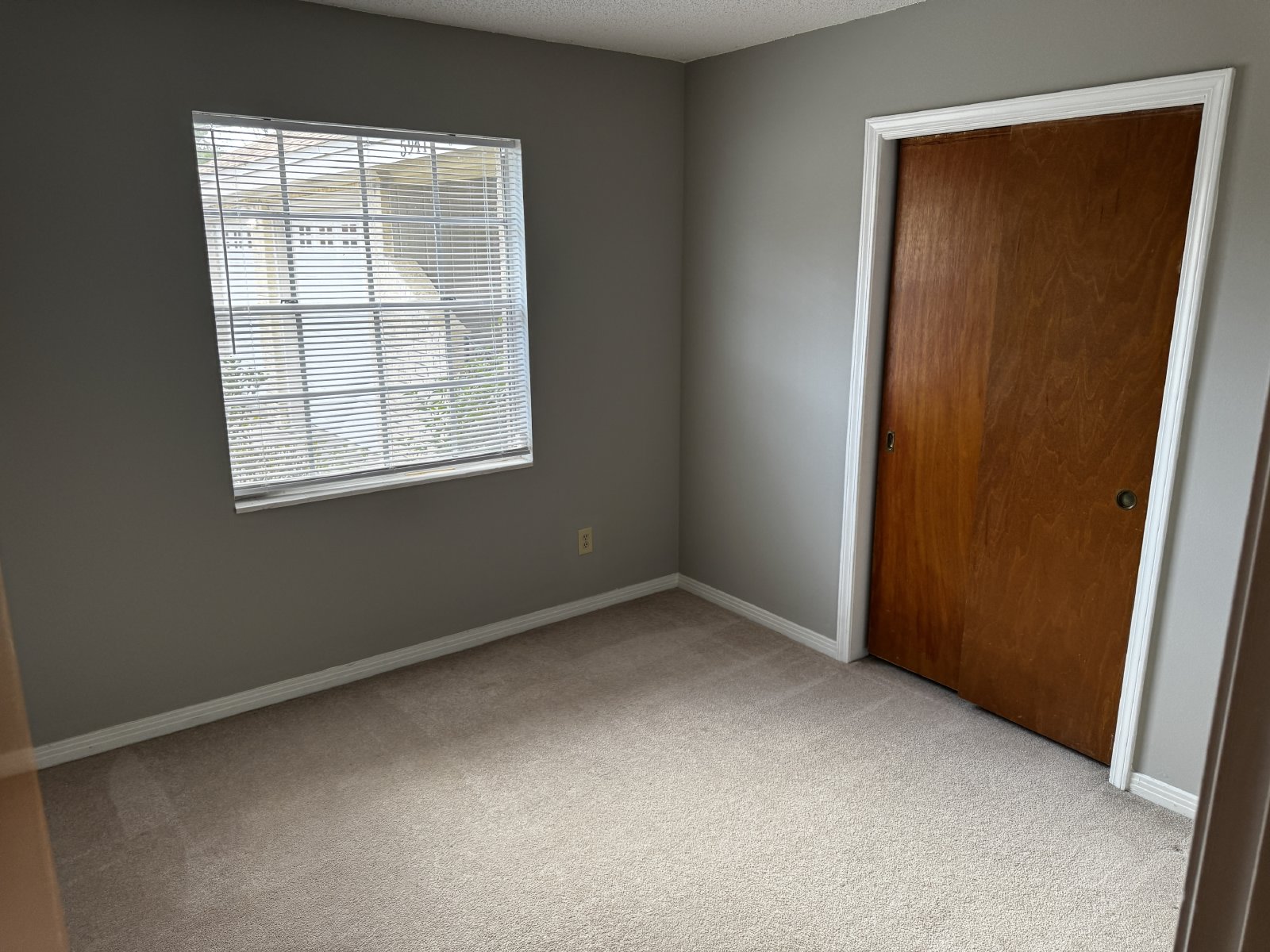 Leesway Boulevard 5941 - 1 property image