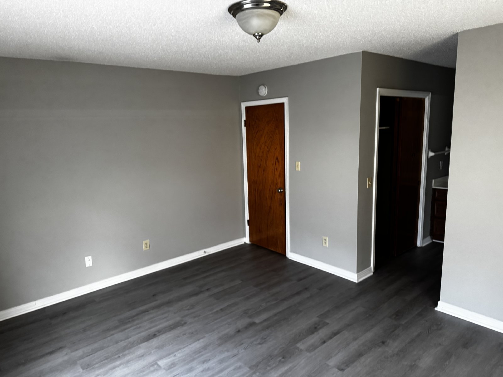 Leesway Boulevard 5941 - 1 property image