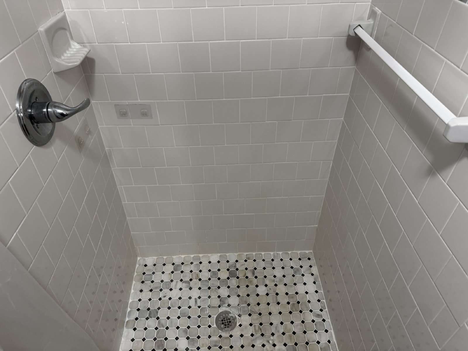 Leesway Boulevard 5941 - 1 property image