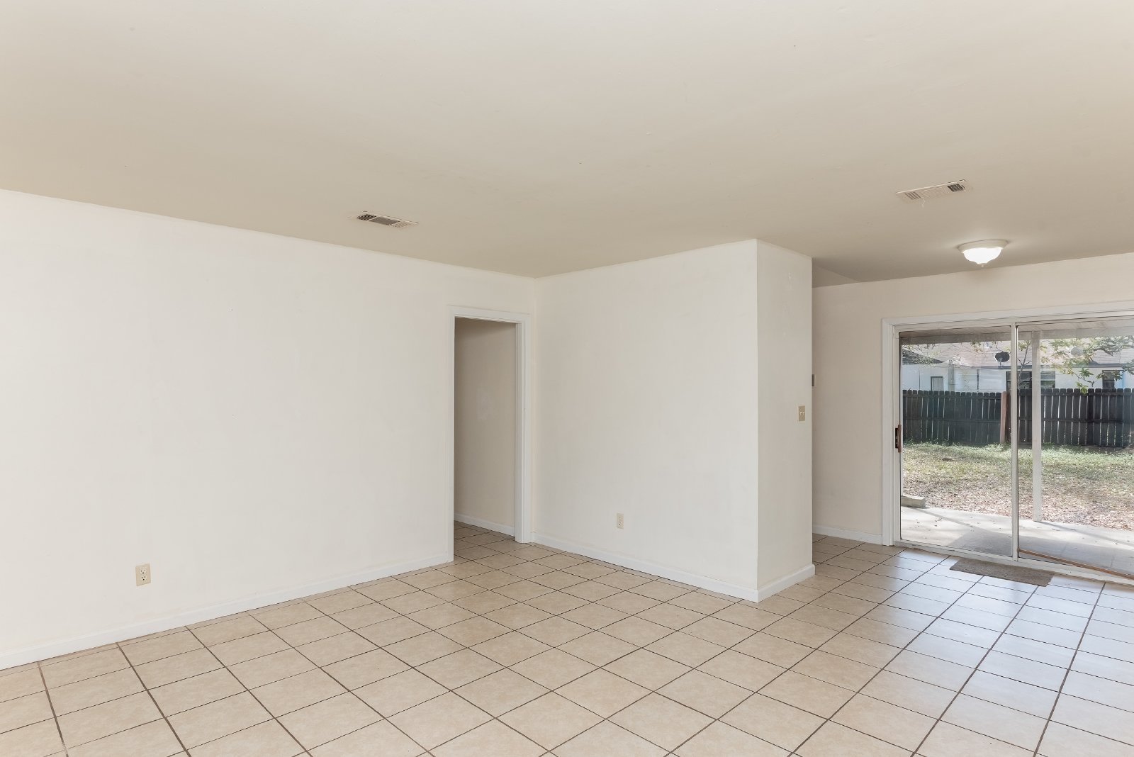 Guerlain Way 4513 - 1 property image