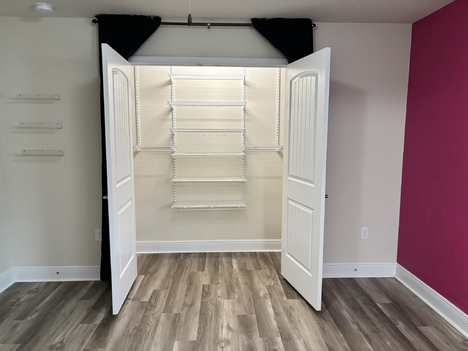 Carmell Ridge Circle 5143 - 1 property image