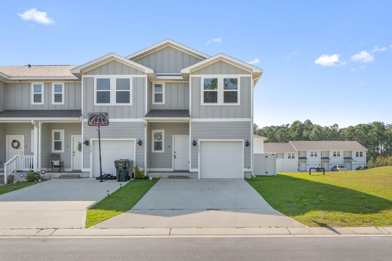 Nature Creek Circle 9483 - 1 property image