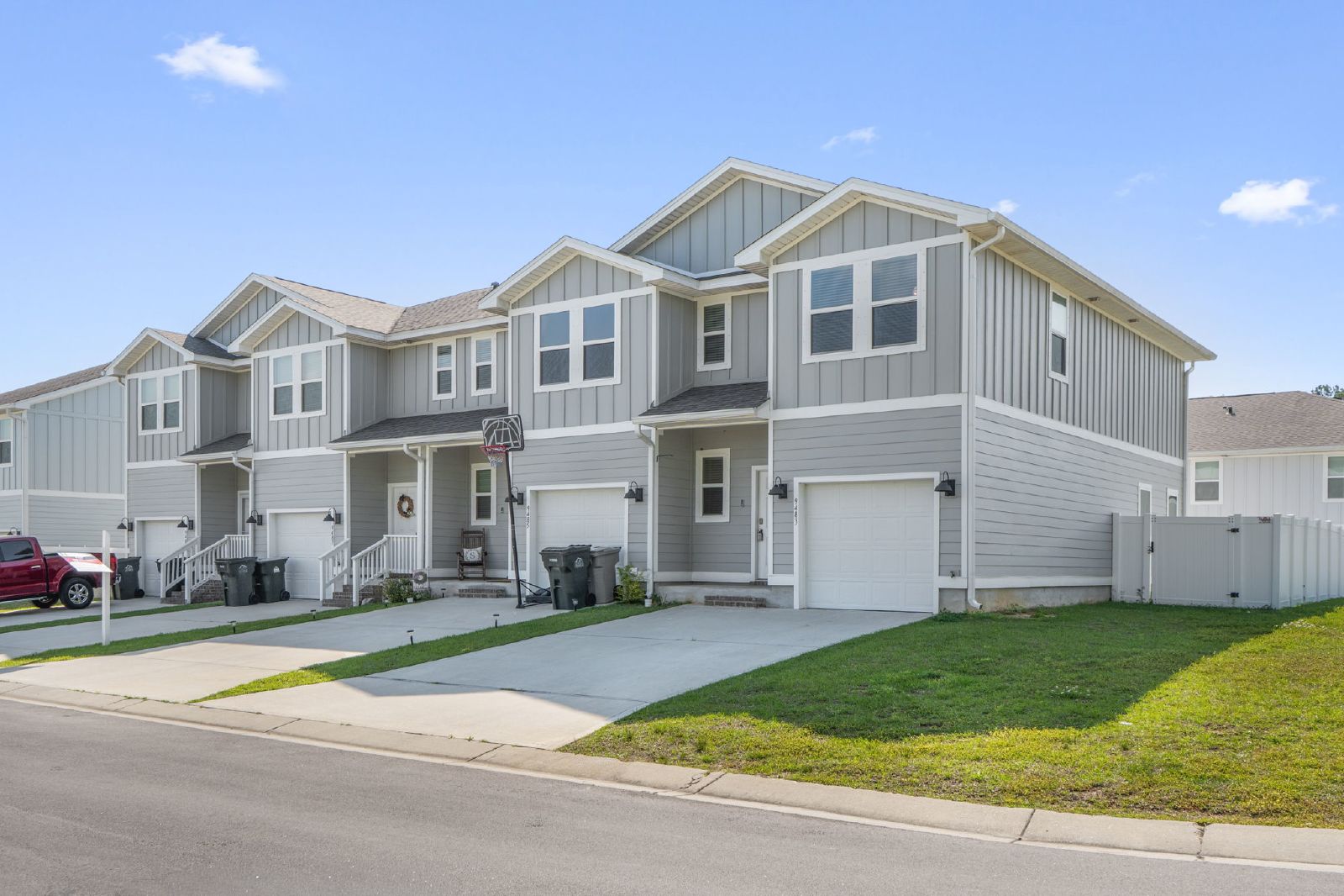 Nature Creek Circle 9483 - 1 property image