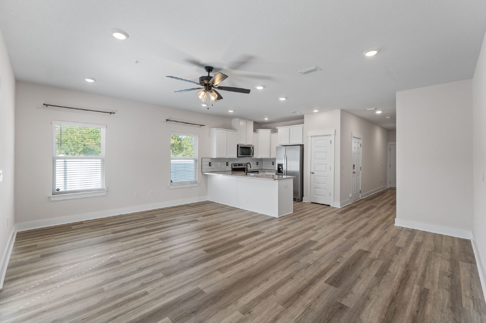 Nature Creek Circle 9483 - 1 property image