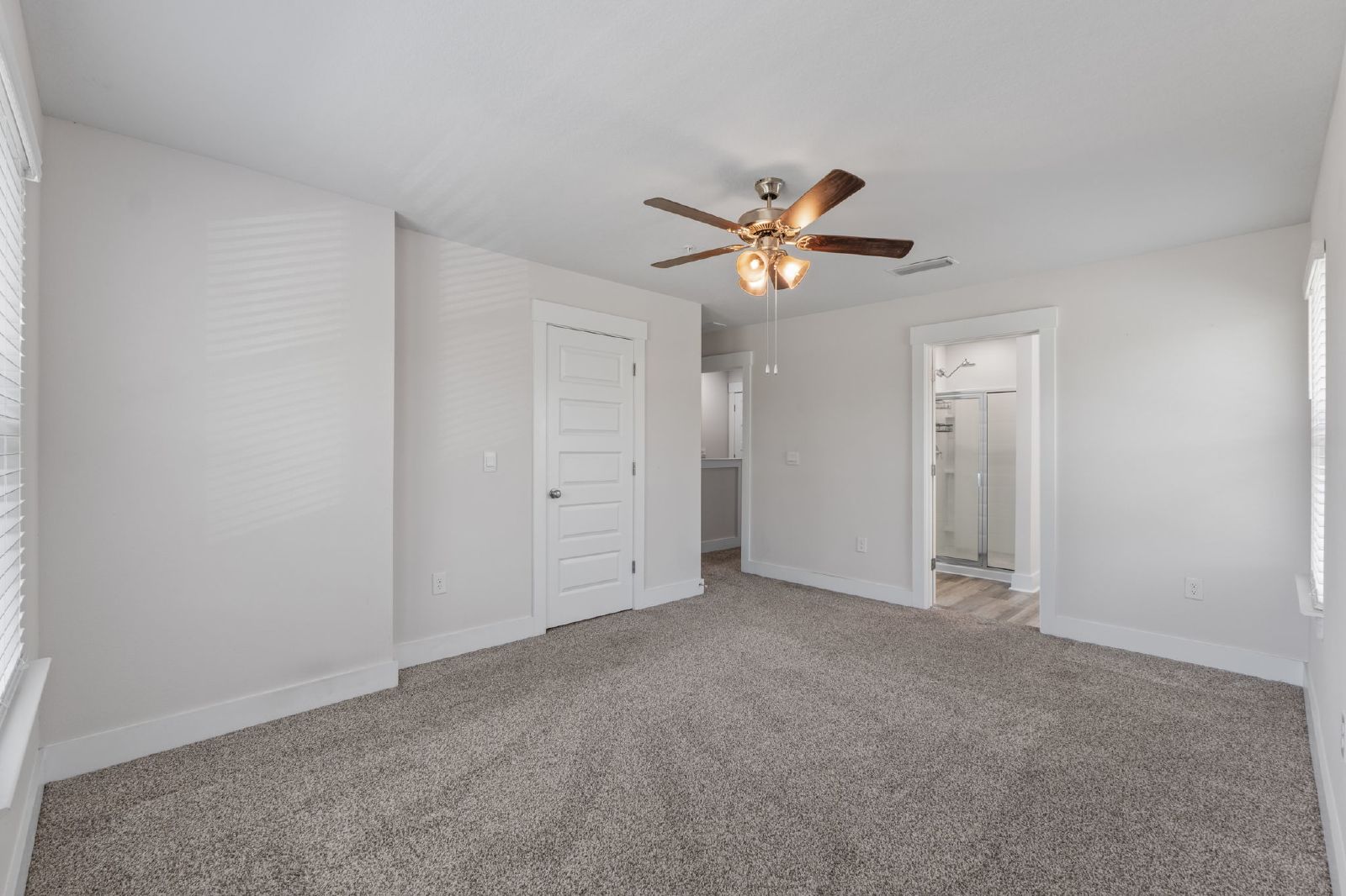 Nature Creek Circle 9483 - 1 property image