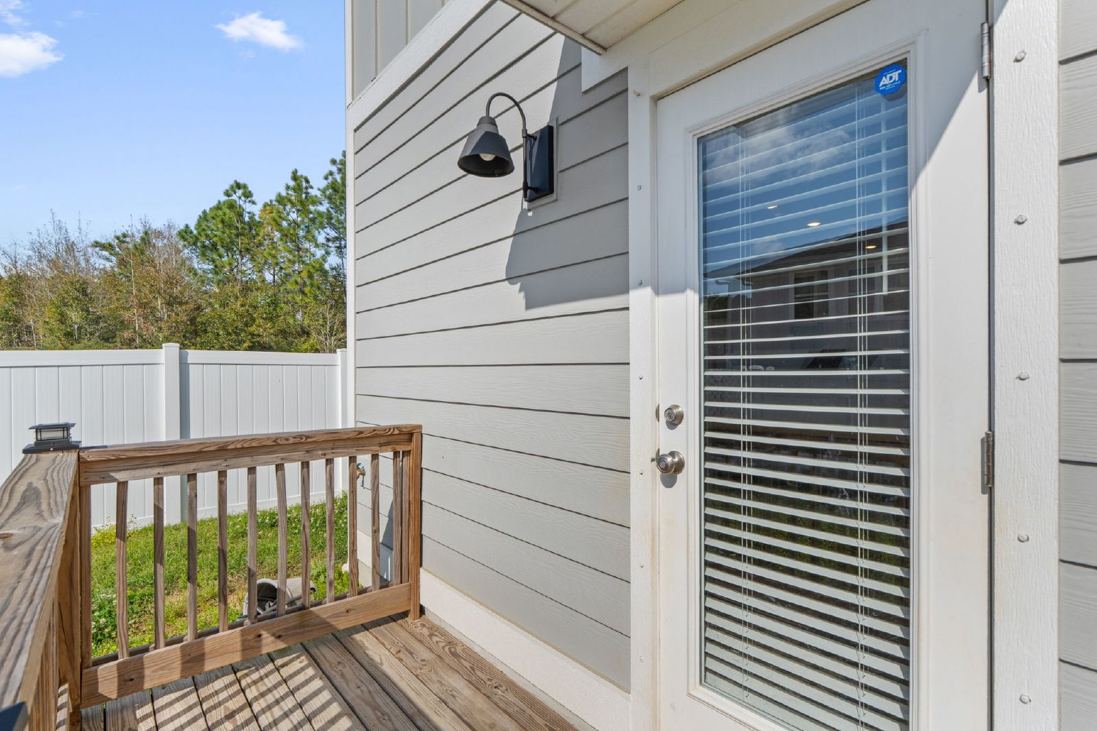 Nature Creek Circle 9483 - 1 property image