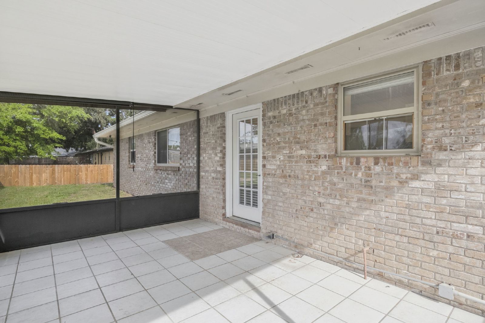 Merle Circle 2325 - 1 property image