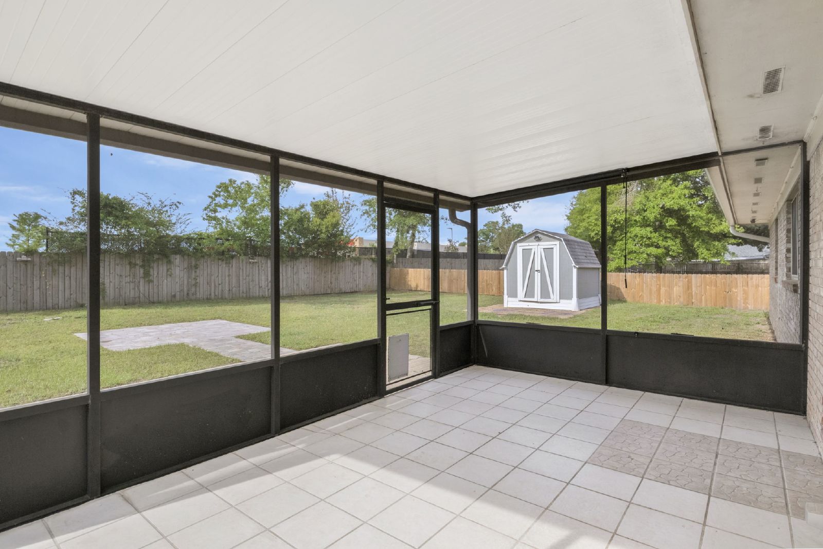 Merle Circle 2325 - 1 property image