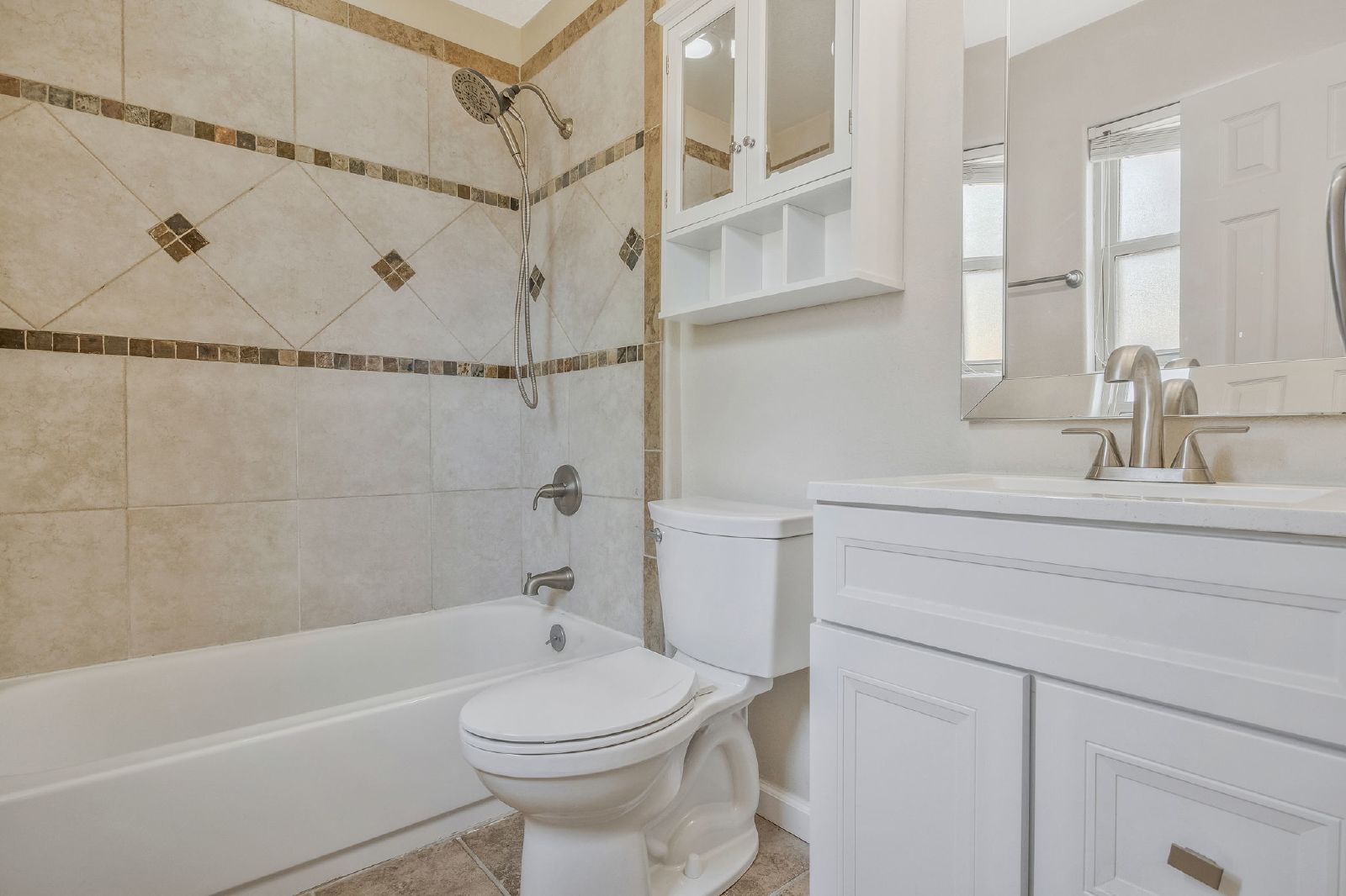 Merle Circle 2325 - 1 property image