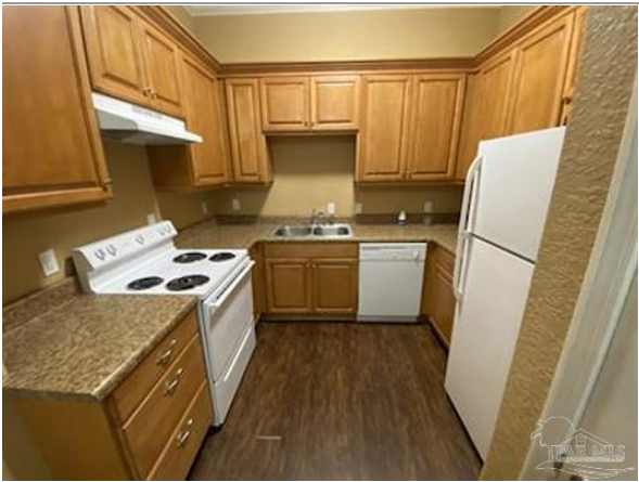 Lake Joanne Drive 7071 - 3C property image