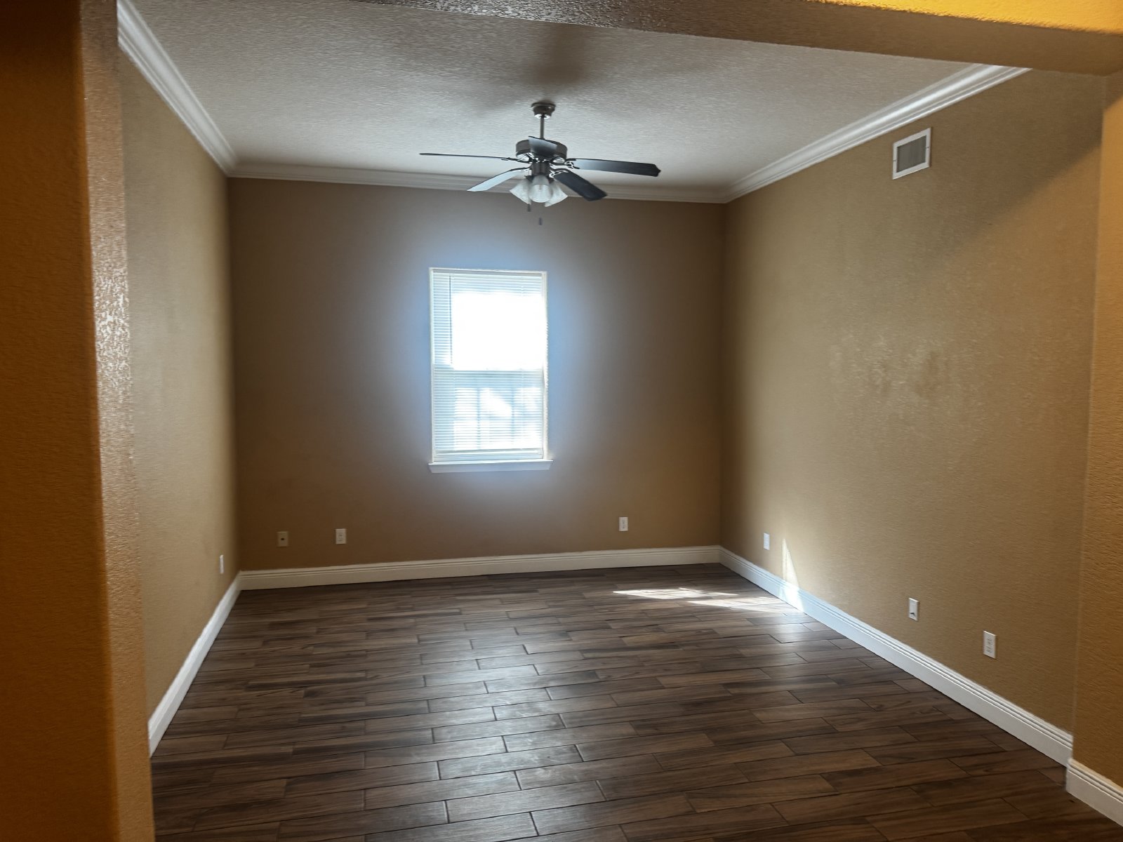 Lake Joanne Drive 7071 - 2C property image