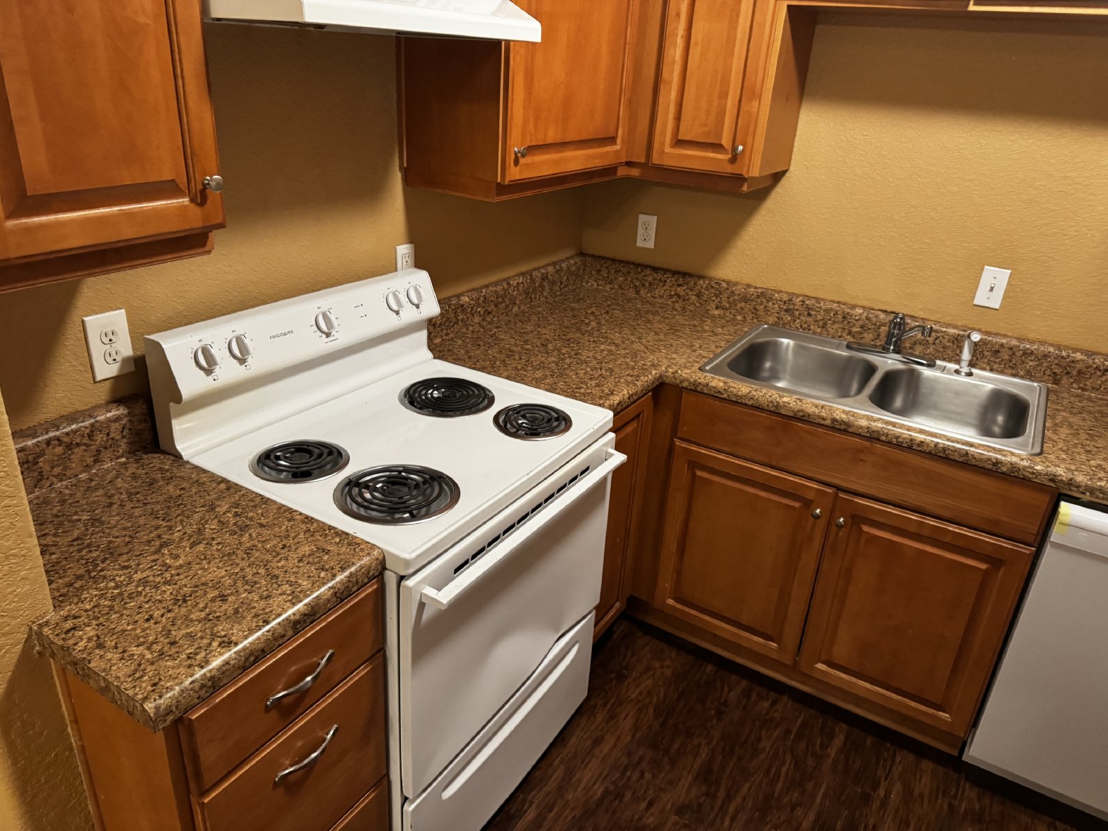 Lake Joanne Drive 7071 - 2C property image