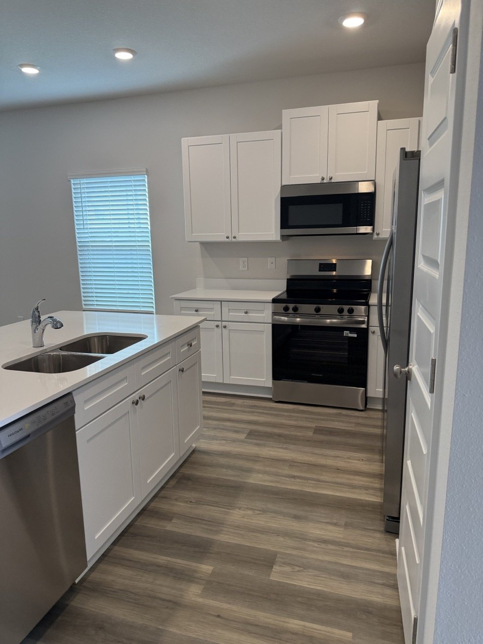 Pendragon Circle 3984 - 1 property image