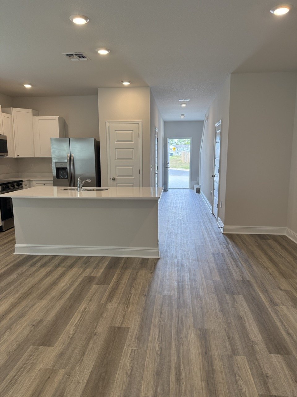 Pendragon Circle 3984 - 1 property image