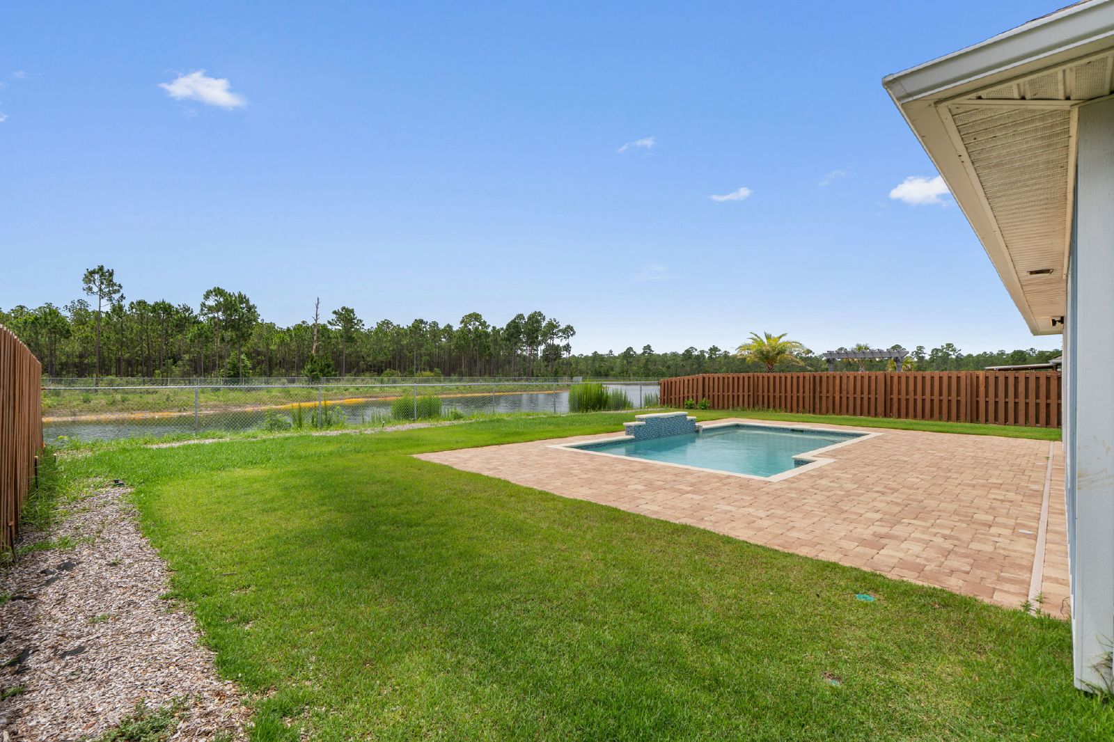 Forest Bay Avenue 5978 - 1 property image