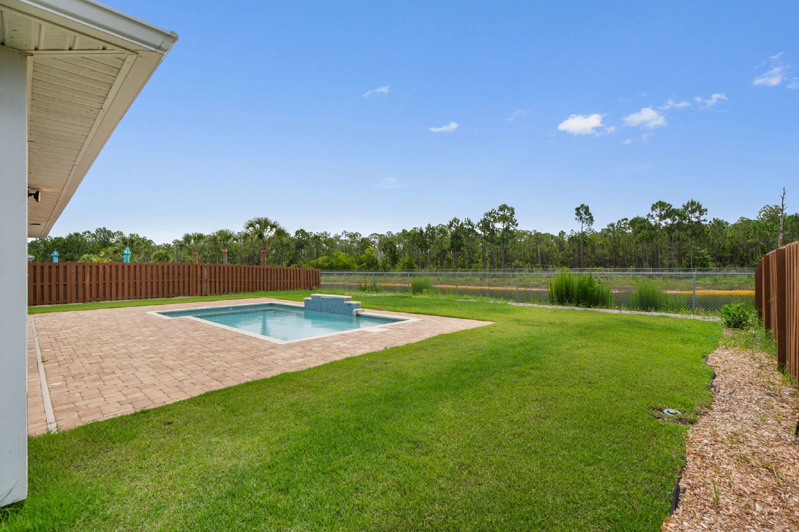 Forest Bay Avenue 5978 - 1 property image