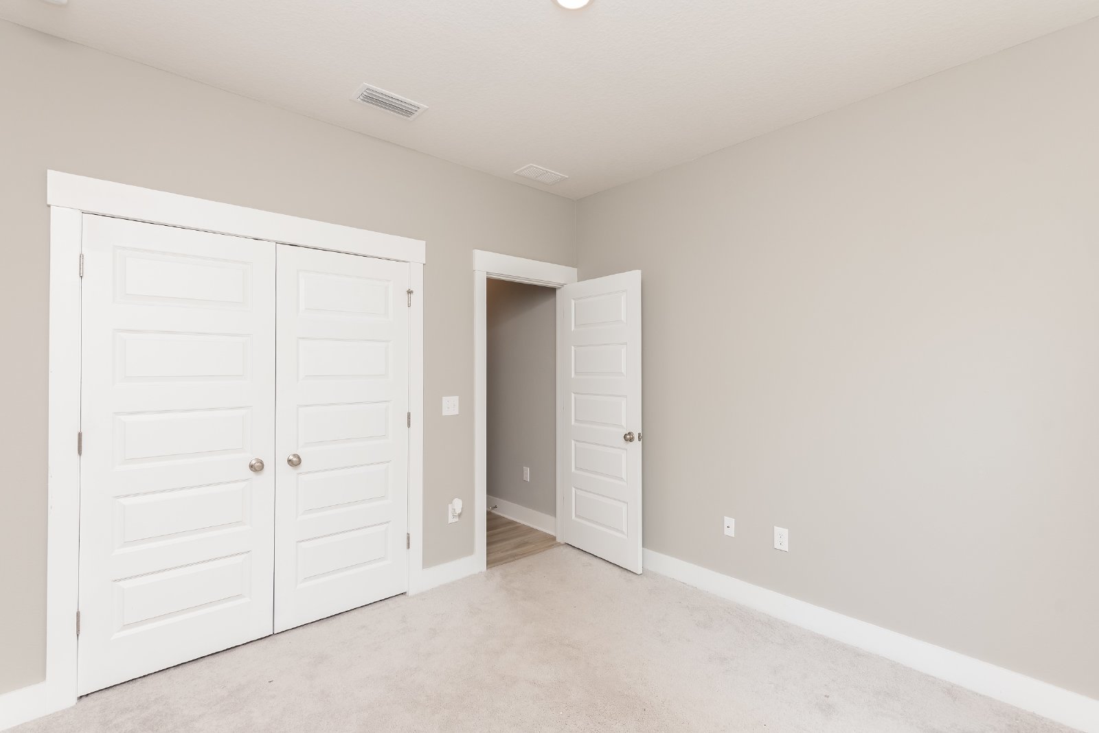 Camellia Drive 240 - 1 property image