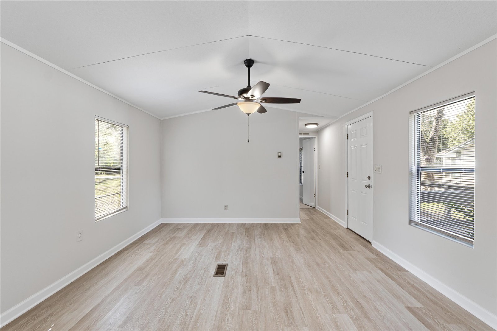 S Street North 3516 - 1 property image