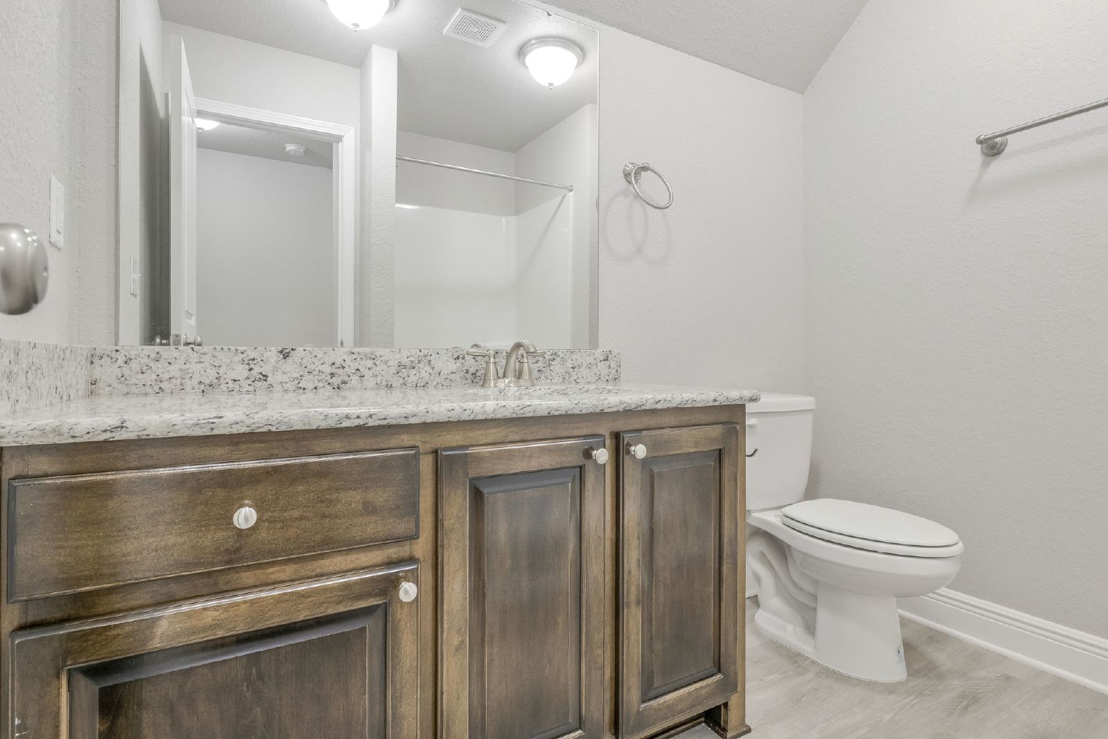 Parkside Drive 5402 - 1 property image