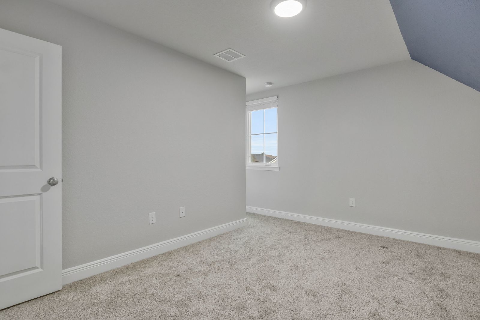 Parkside Drive 5402 - 1 property image