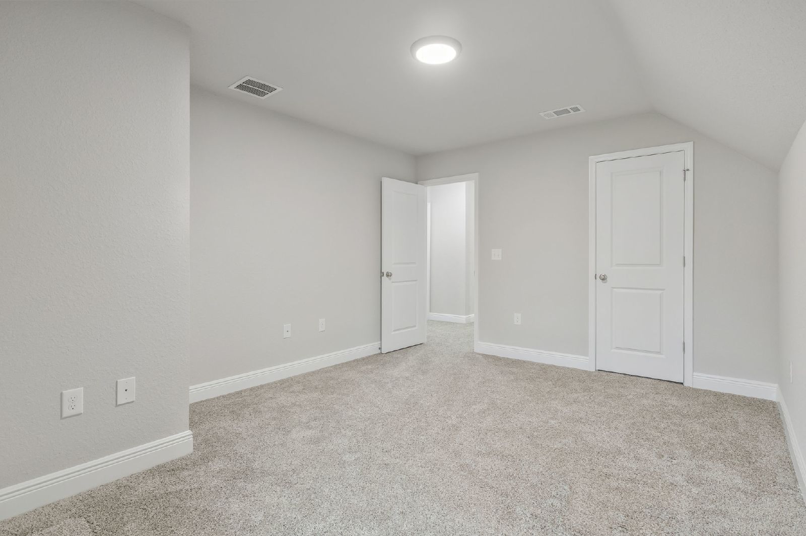 Parkside Drive 5402 - 1 property image