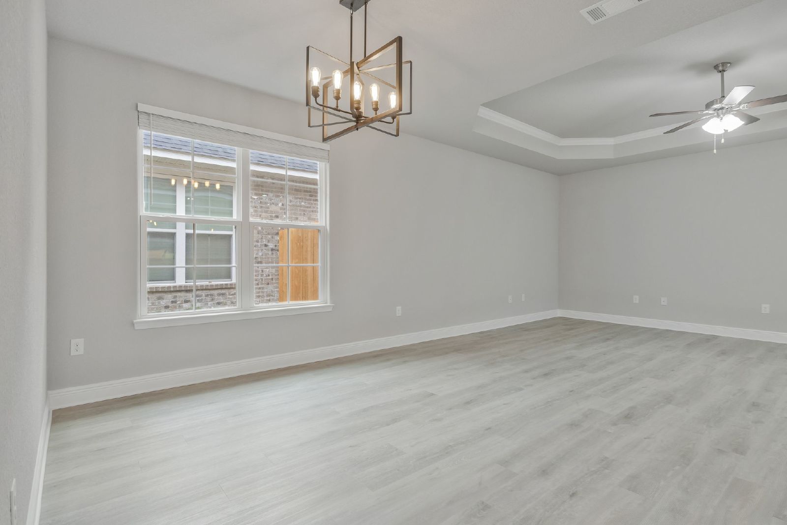 Parkside Drive 5402 - 1 property image