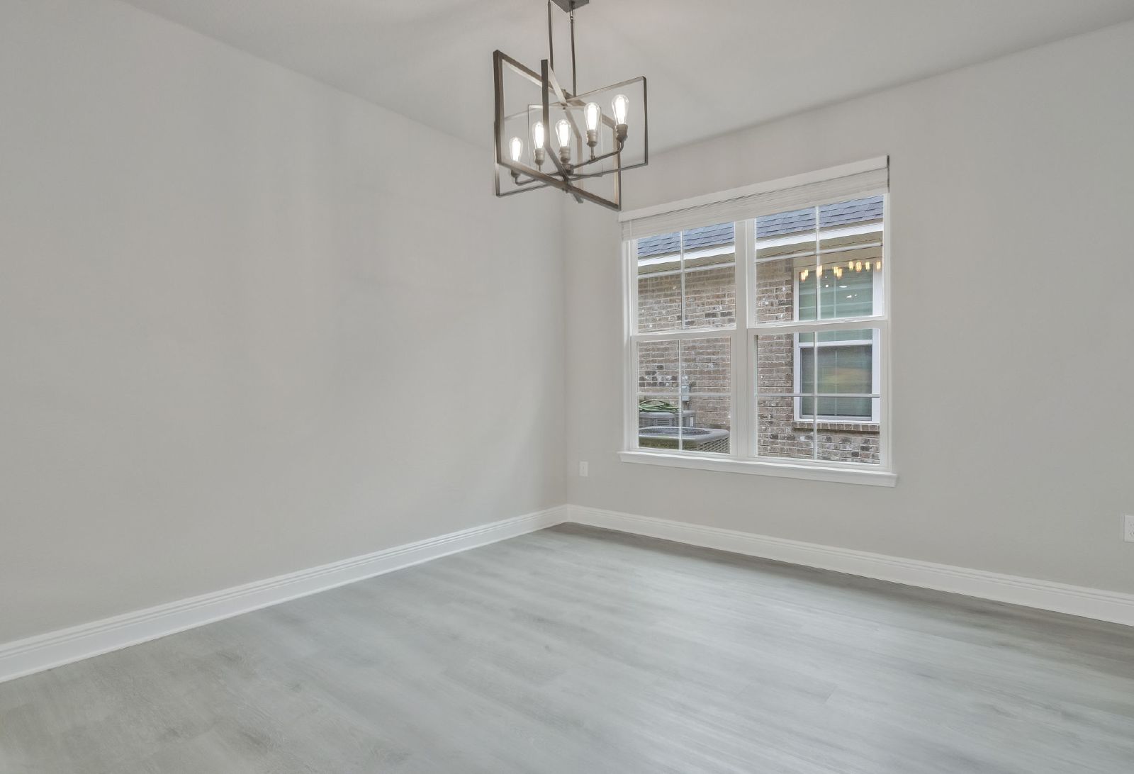Parkside Drive 5402 - 1 property image