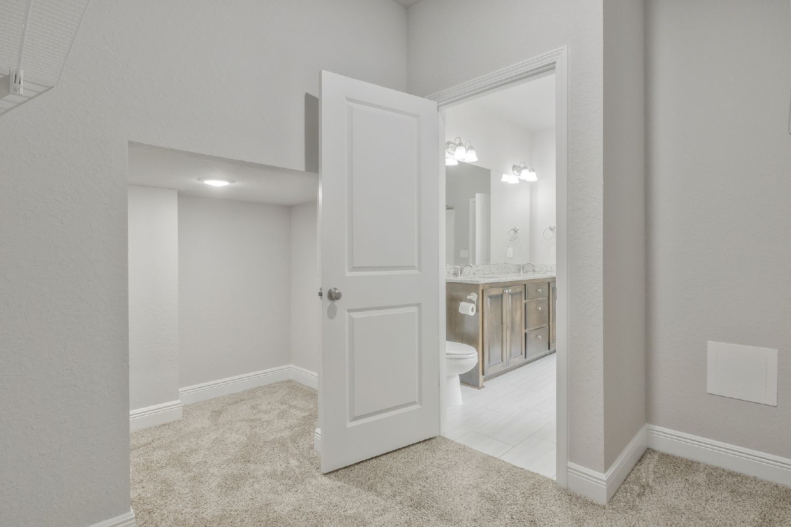 Parkside Drive 5402 - 1 property image