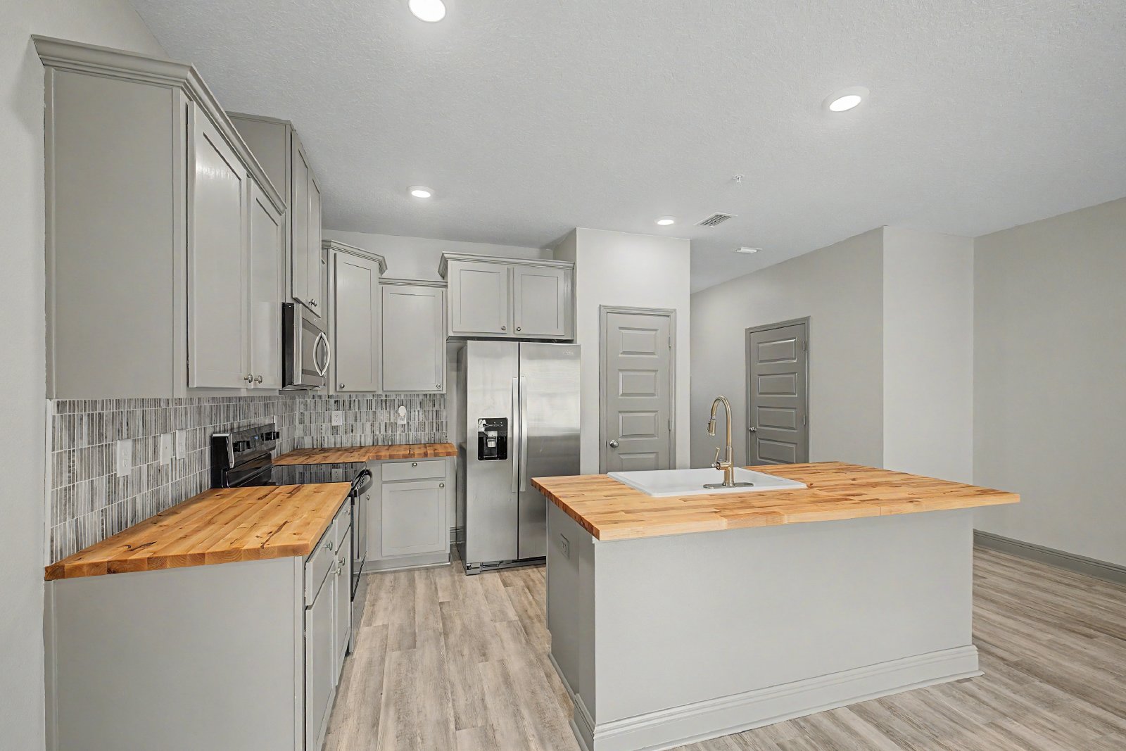 Golden Eye Drive 9055 - 1 property image